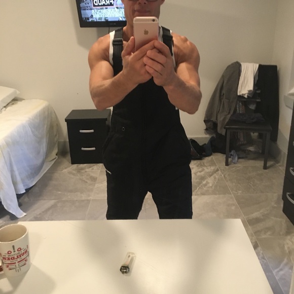 Meet your Posher, Jaime - Picture 1 of 1